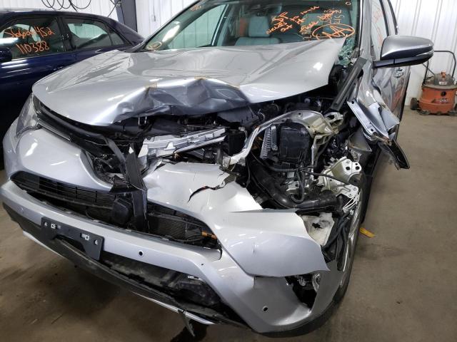 Photo 9 from auction – 2016 TOYOTA RAV4 LIMIT with VIN 2T3DFREV2GW489743
