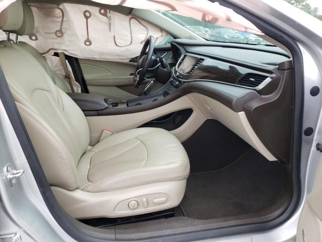 Photo 5 from auction – 2017 BUICK LACROSSE E with VIN 1G4ZP5SS7HU197490