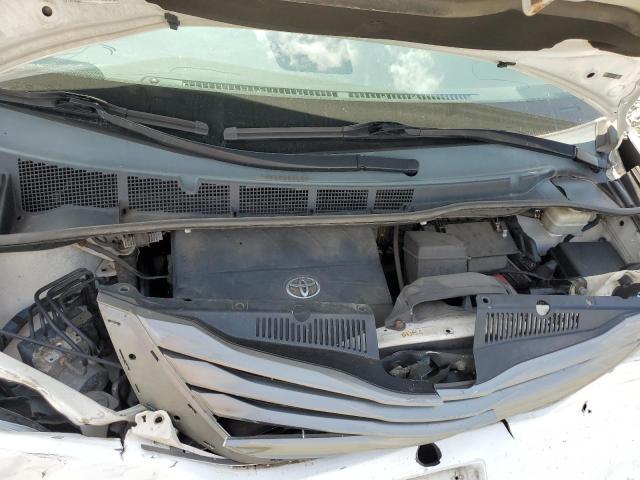 Photo 7 from auction – 2014 TOYOTA SIENNA XLE with VIN 5TDDK3DC2ES092489