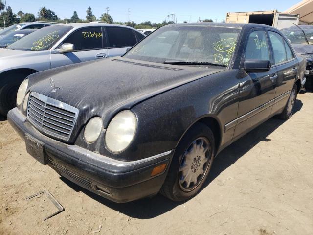 Photo 2 from auction – 1997 MERCEDES-BENZ E 320 with VIN WDBJF55F6VJ025367