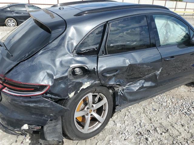 Photo 9 from auction – 2018 PORSCHE MACAN with VIN WP1AA2A56JLB18365