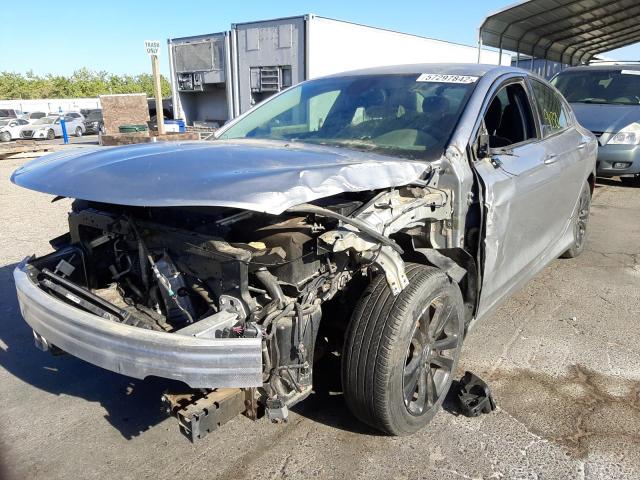 Photo 2 from auction – 2015 CHRYSLER 200 LIMITE with VIN 1C3CCCAB0FN617078