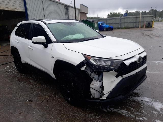 Photo 1 from auction – 2021 TOYOTA RAV4 XLE with VIN 2T3W1RFV3MC109294