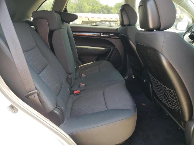 Photo 6 from auction – 2011 KIA SORENTO BA with VIN 5XYKTCA10BG182871