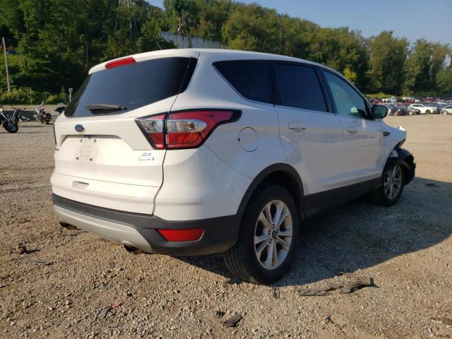 Photo 4 from auction – 2017 FORD ESCAPE SE with VIN 1FMCU9GD3HUD78182