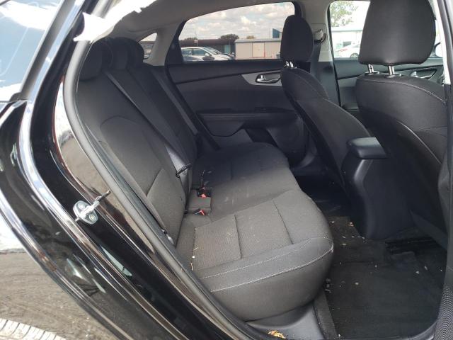 Photo 6 from auction – 2021 KIA FORTE FE with VIN 3KPF24AD2ME384079