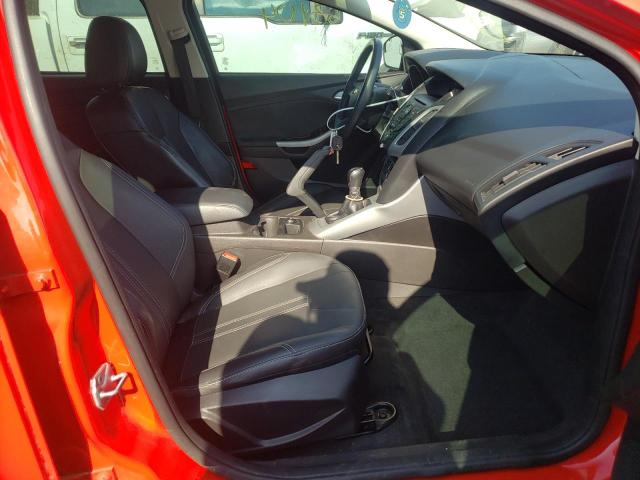 Photo 5 from auction – 2014 FORD FOCUS SE with VIN 1FADP3K26EL119910