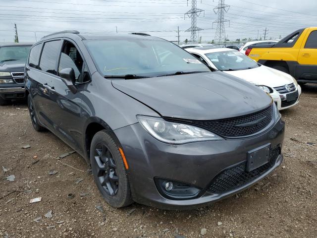 CHRYSLER PACIFICA T 2018 with VIN 2C4RC1EG8JR235456 - Photo from auction