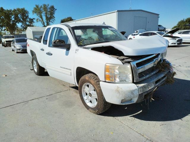 CHEVROLET SILVERADO 2011 with VIN 3GCPKSE37BG213372 - Photo from auction