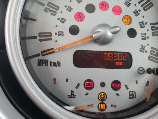 Photo 8 from auction – 2005 MINI COOPER with VIN WMWRC33525TK62502