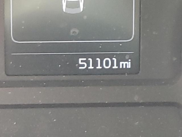 Photo 8 from auction – 2017 KIA FORTE LX with VIN 3KPFL4A70HE112028