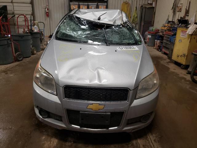 Photo 9 from auction – 2010 CHEVROLET AVEO LS with VIN KL1TD6DE8AB106140