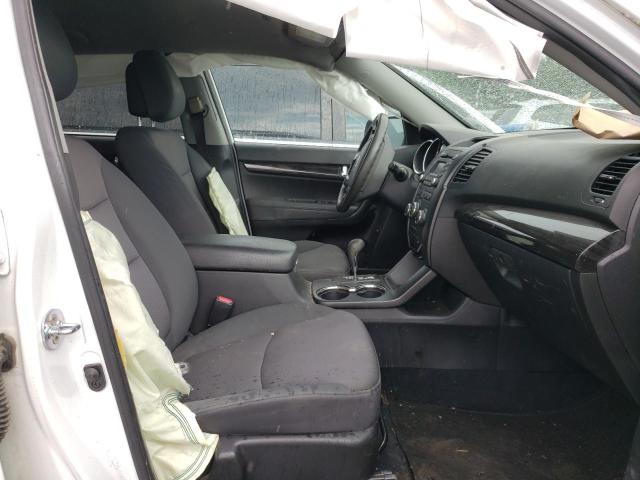 Photo 5 from auction – 2013 KIA SORENTO LX with VIN 5XYKTDA21DG405095
