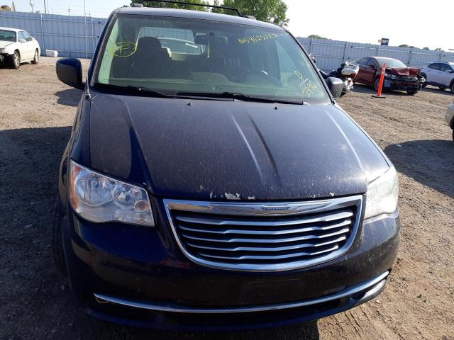 Photo 9 from auction – 2016 CHRYSLER TOWN & COU with VIN 2C4RC1BG8GR172890