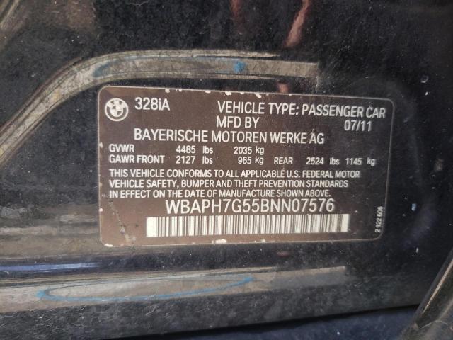 Photo 10 from auction – 2011 BMW 328 I with VIN WBAPH7G55BNN07576
