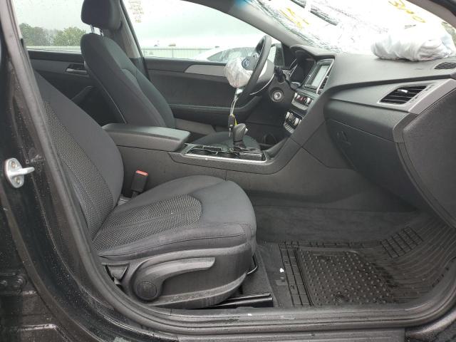 Photo 5 from auction – 2018 HYUNDAI SONATA with VIN 5NPE24AF4JH674666