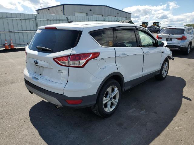 Photo 4 from auction – 2016 FORD ESCAPE SE with VIN 1FMCU9GX9GUB64404