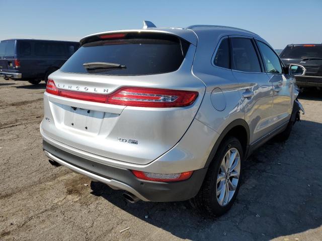 Photo 4 from auction – 2016 LINCOLN MKC SELECT with VIN 5LMCJ2D98GUJ19425