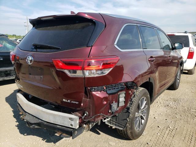 Photo 4 from auction – 2019 TOYOTA HIGHLANDER with VIN 5TDJZRFH8KS737670