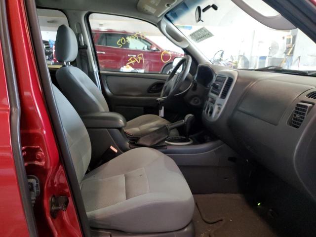 Photo 5 from auction – 2006 FORD ESCAPE XLT with VIN 1FMYU93106KD17690