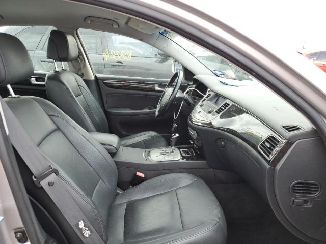 Photo 5 from auction – 2013 HYUNDAI GENESIS 3. with VIN KMHGC4DD4DU240981