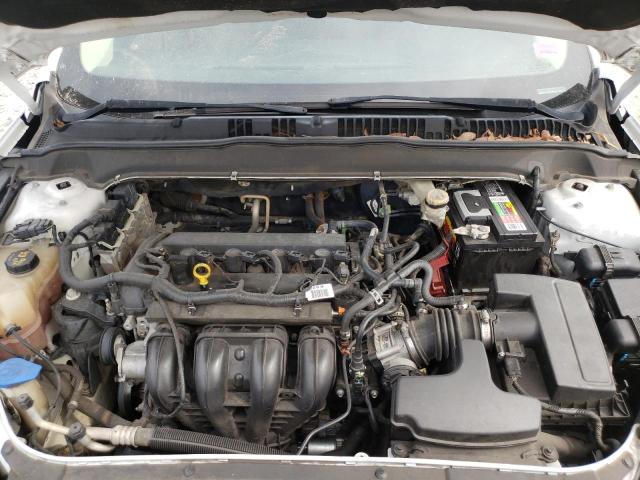 Photo 7 from auction – 2016 FORD FUSION SE with VIN 3FA6P0H71GR318653