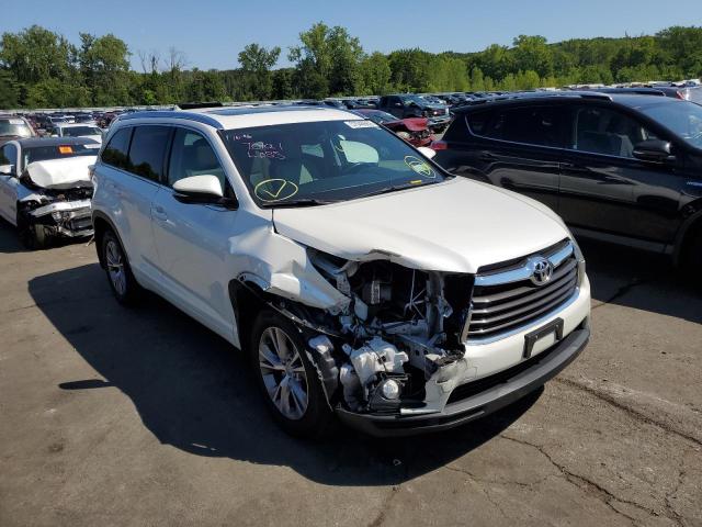 TOYOTA HIGHLANDER 2015 with VIN 5TDJKRFH5FS198869 - Photo from auction