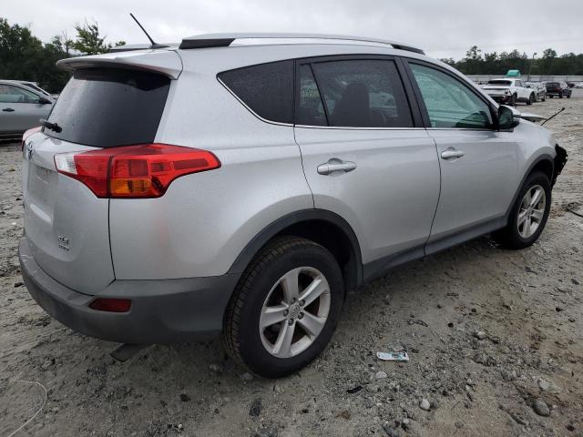 Photo 4 from auction – 2013 TOYOTA RAV4 XLE with VIN 2T3RFREV6DW081943