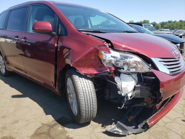 Photo 9 from auction – 2016 TOYOTA SIENNA XLE with VIN 5TDDK3DC7GS141480