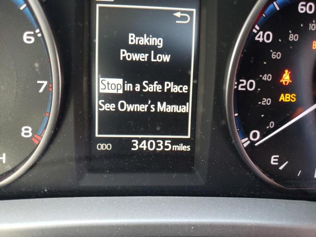 Photo 8 from auction – 2017 TOYOTA RAV4 XLE with VIN 2T3RFREV8HW554974