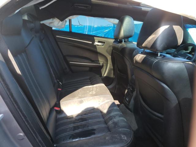 Photo 6 from auction – 2018 CHRYSLER 300 S with VIN 2C3CCABG8JH261592
