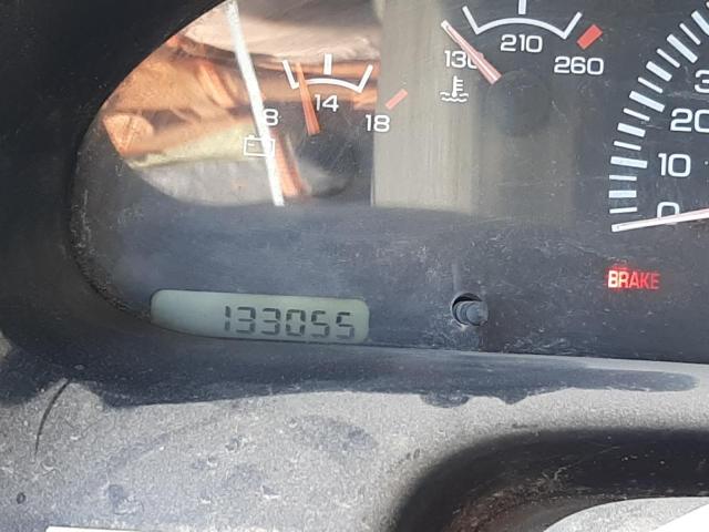 Photo 8 from auction – 1998 DODGE RAM VAN B3 with VIN 2B7LB31Z7WK141595