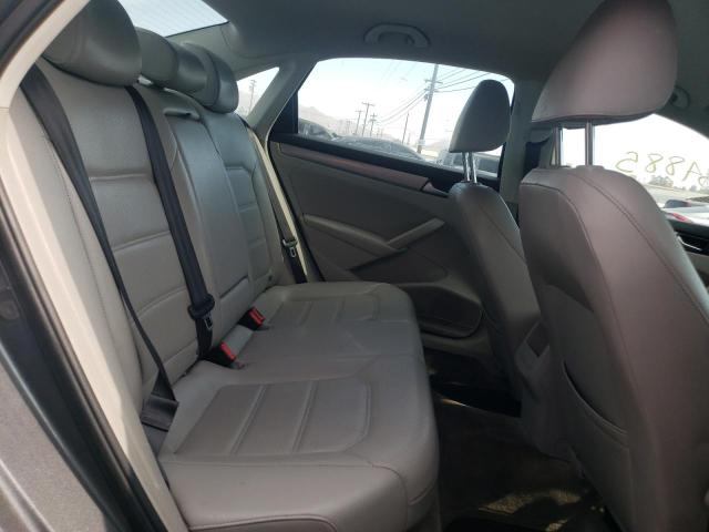 Photo 6 from auction – 2015 VOLKSWAGEN PASSAT S with VIN 1VWAT7A35FC086861