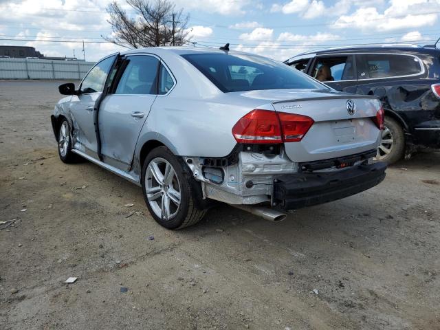 Photo 3 from auction – 2014 VOLKSWAGEN PASSAT SEL with VIN 1VWCN7A33EC076444