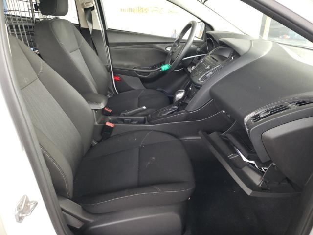 Photo 5 from auction – 2016 FORD FOCUS SE with VIN 1FADP3K29GL364915