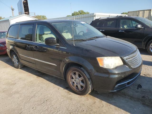 CHRYSLER TOWN & COU 2013 with VIN 2C4RC1BG8DR519128 - Photo from auction