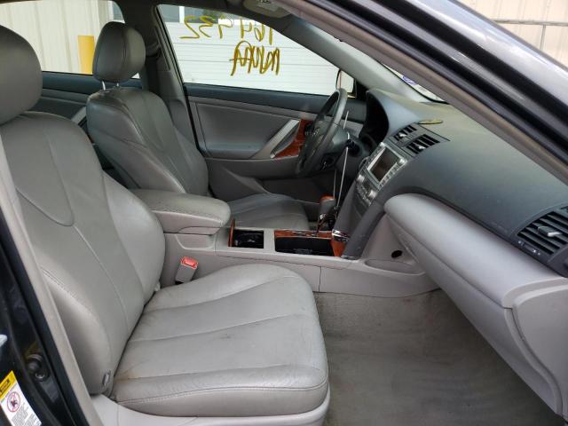 Photo 5 from auction – 2011 TOYOTA CAMRY HYBR with VIN 4T1BB3EK1BU142637