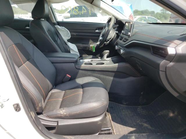 Photo 5 from auction – 2019 NISSAN ALTIMA SR with VIN 1N4BL4CW7KC151450