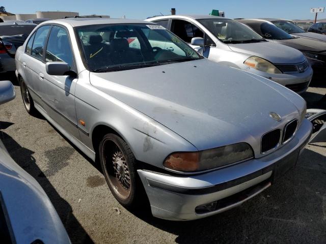 BMW 528 I AUTO 2000 z numerem VIN WBADM6344YGU17175 - Zdjęcie z aukcji