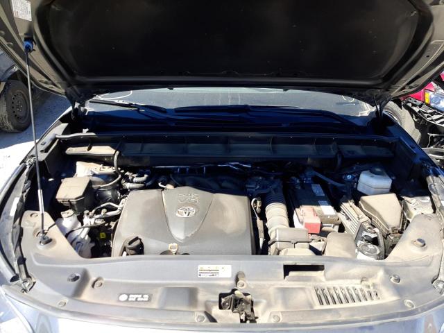 Photo 7 from auction – 2021 TOYOTA HIGHLANDER with VIN 5TDHZRBH0MS525076