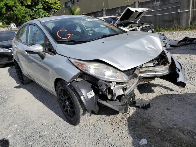 FORD FIESTA SE 2013 with VIN 3FADP4BJ4DM146582 - Photo from auction