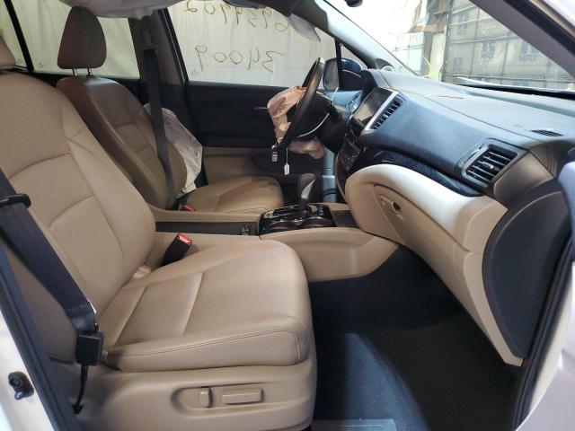 Photo 5 from auction – 2017 HONDA RIDGELINE with VIN 5FPYK3F78HB007754