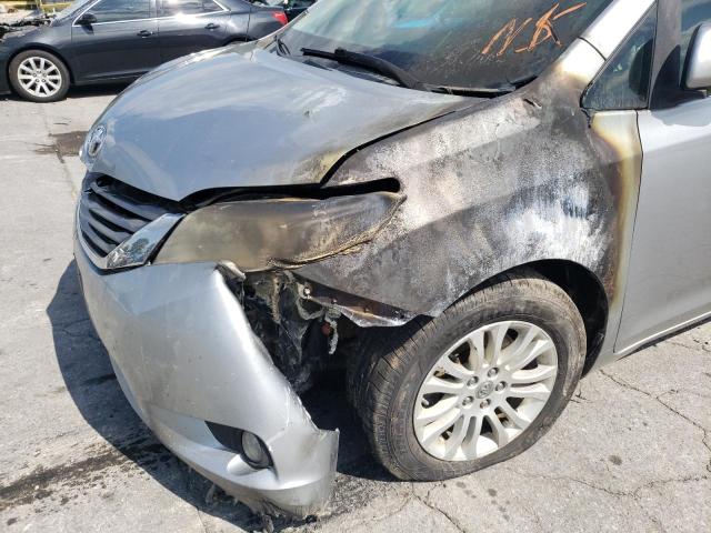 Photo 9 from auction – 2011 TOYOTA SIENNA XLE with VIN 5TDYK3DC6BS140637