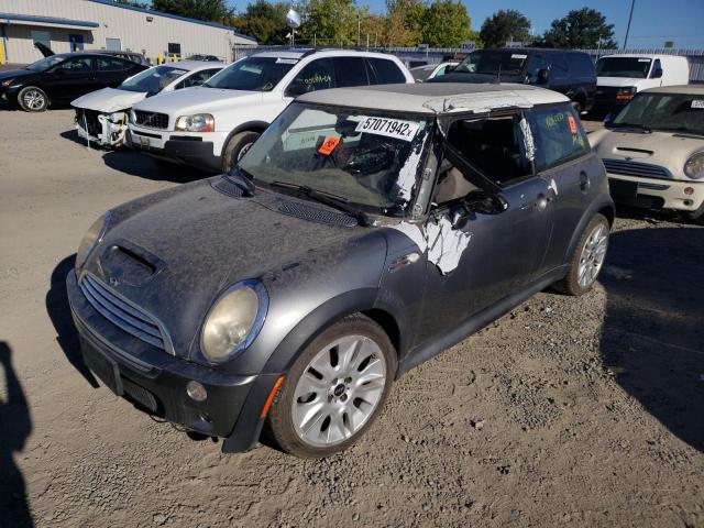 Photo 2 from auction – 2005 MINI COOPER S with VIN WMWRE33555TG96572