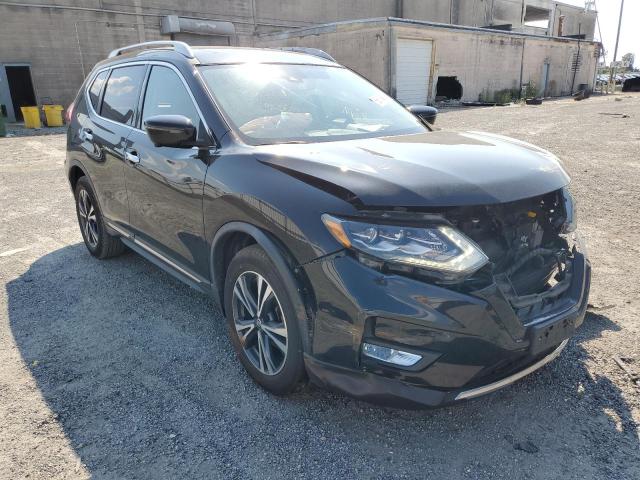 NISSAN ROGUE S 2017 with VIN JN8AT2MV5HW019587 - Photo from auction