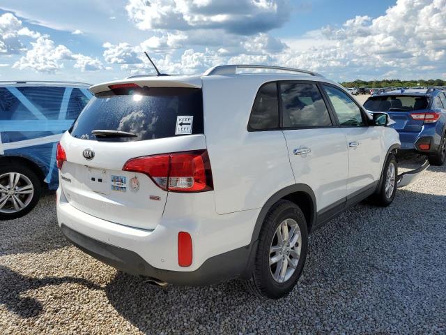 Photo 4 from auction – 2014 KIA SORENTO LX with VIN 5XYKT3A67EG536109
