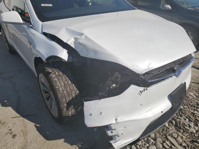 Photo 9 from auction – 2016 TESLA MODEL X with VIN 5YJXCAE24GF017434
