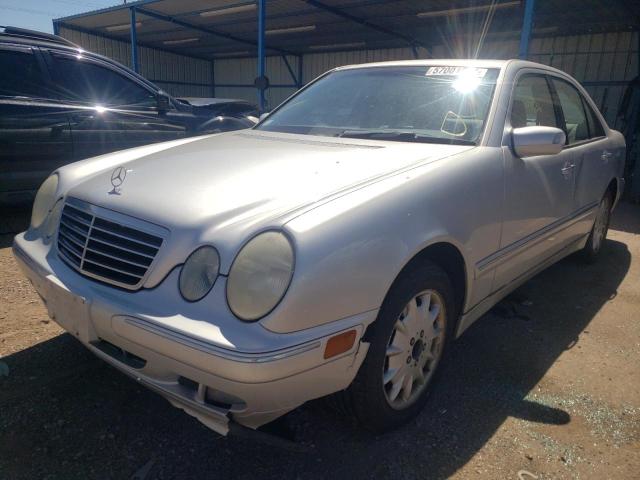 Photo 2 from auction – 2001 MERCEDES-BENZ E 320 with VIN WDBJF65J31B270612