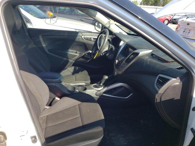 Photo 5 from auction – 2016 HYUNDAI VELOSTER with VIN KMHTC6AD1GU264772