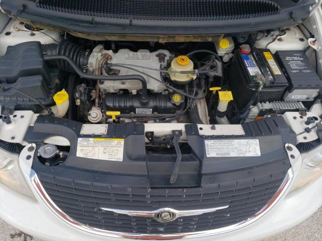 Photo 7 from auction – 2001 CHRYSLER TOWN & COU with VIN 2C8GP64L51R347007